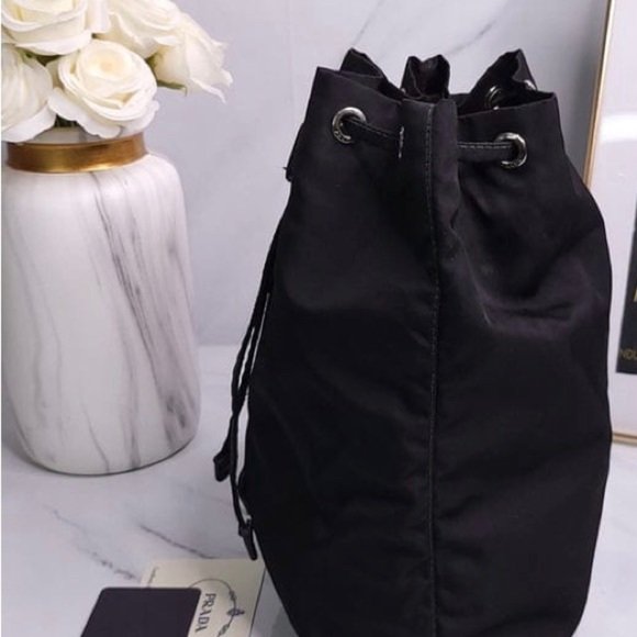 prada NYLON DRAWSTRING BUCKET POUCH - Picture 4 of 17